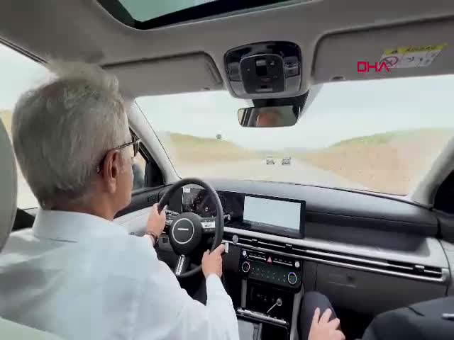 Ulaştırma Bakanı Abdulkadir Uraloğlu,