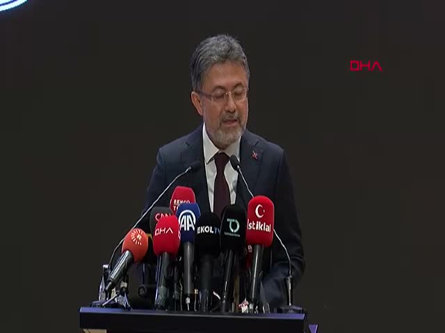 Bakan Yumaklı, ‘yakMA’ Kitap Lansmanı’nda Orman Yangınlarıyla Mücadeleye Dikkat Çekti Tarım ve Orman Bakanı