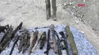 Pençe-Kilit Operasyonu’nda Teröristlere Ait Mağarada Silah ve Mühimmat Ele Geçirildi