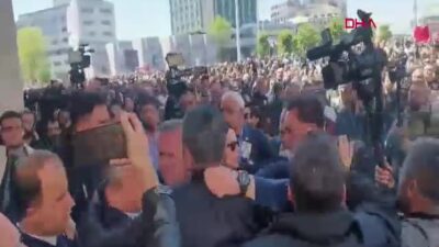 CHP Genel Başkanı Özgür Özel'e