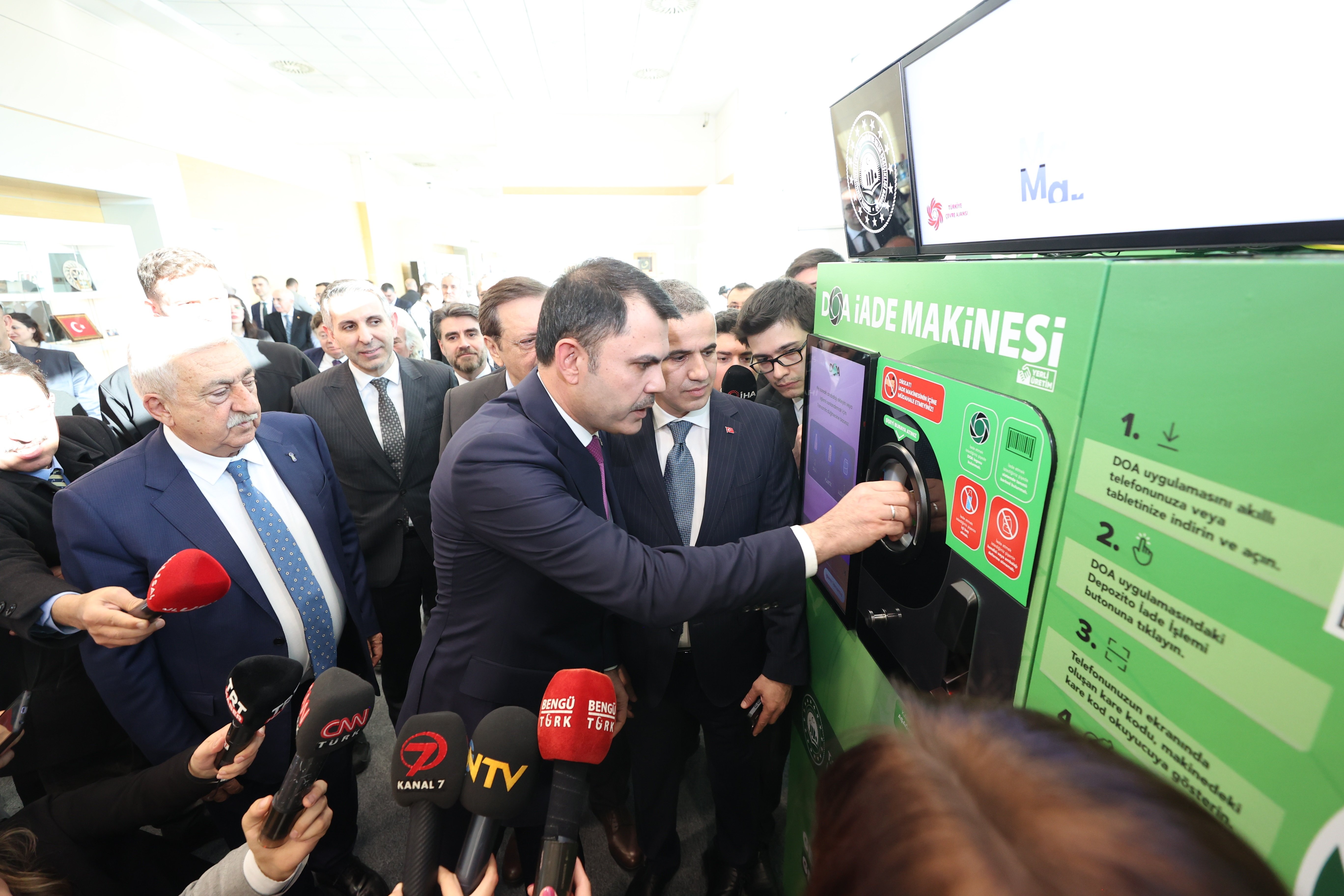 Çevre Bakanı Murat Kurum,