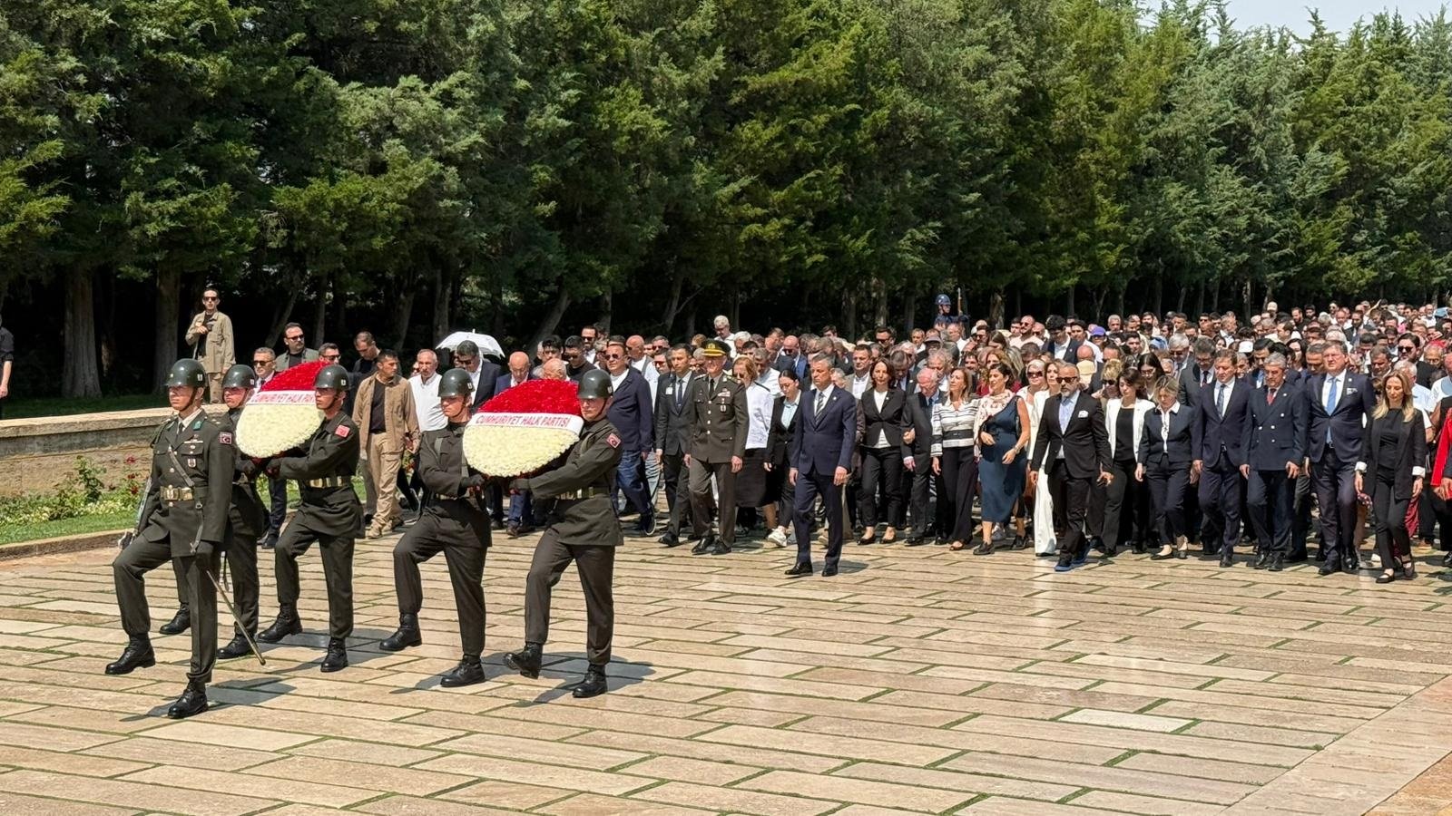 CHP Genel Başkanı Özgür
