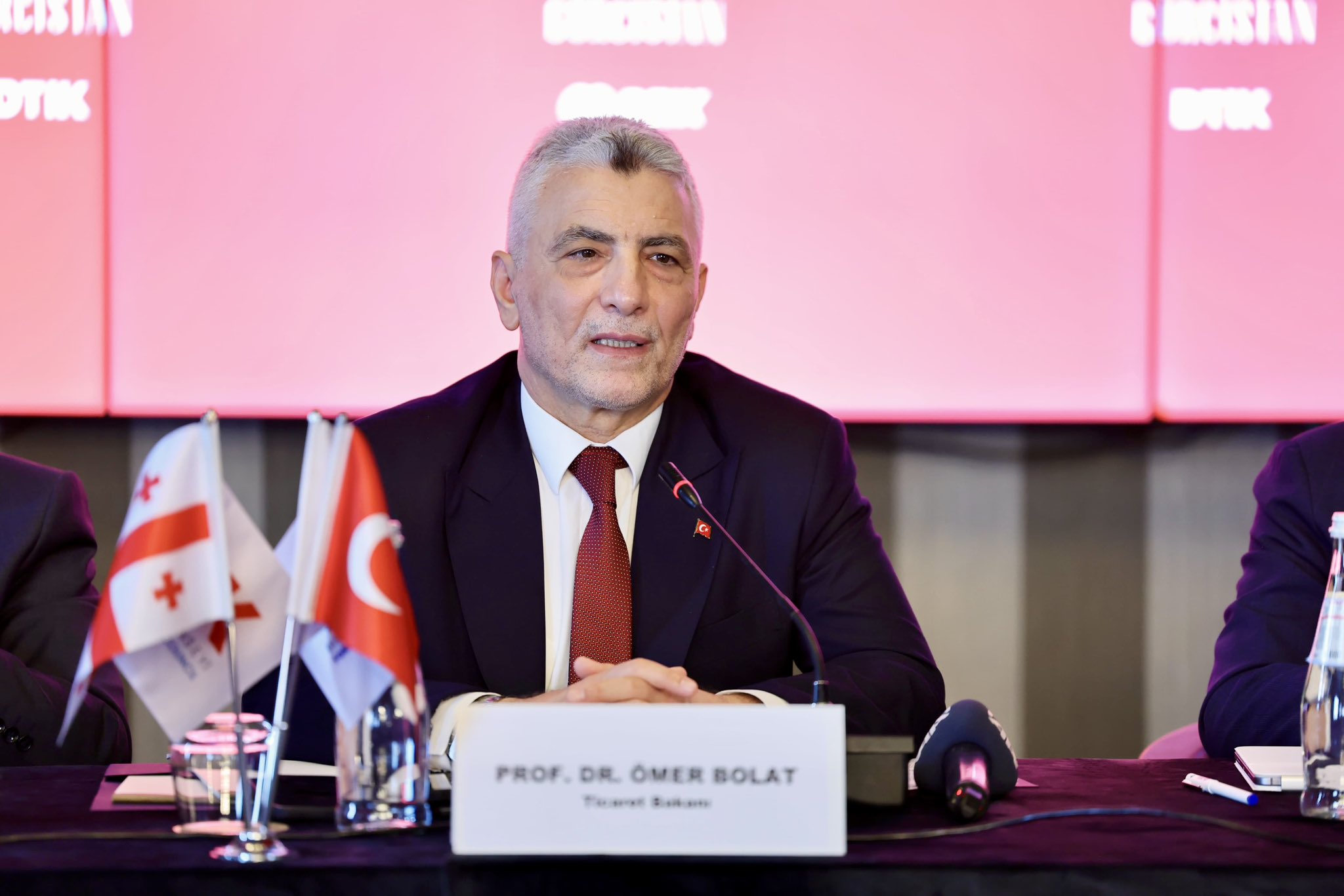 Ticaret Bakanı Ömer Bolat,