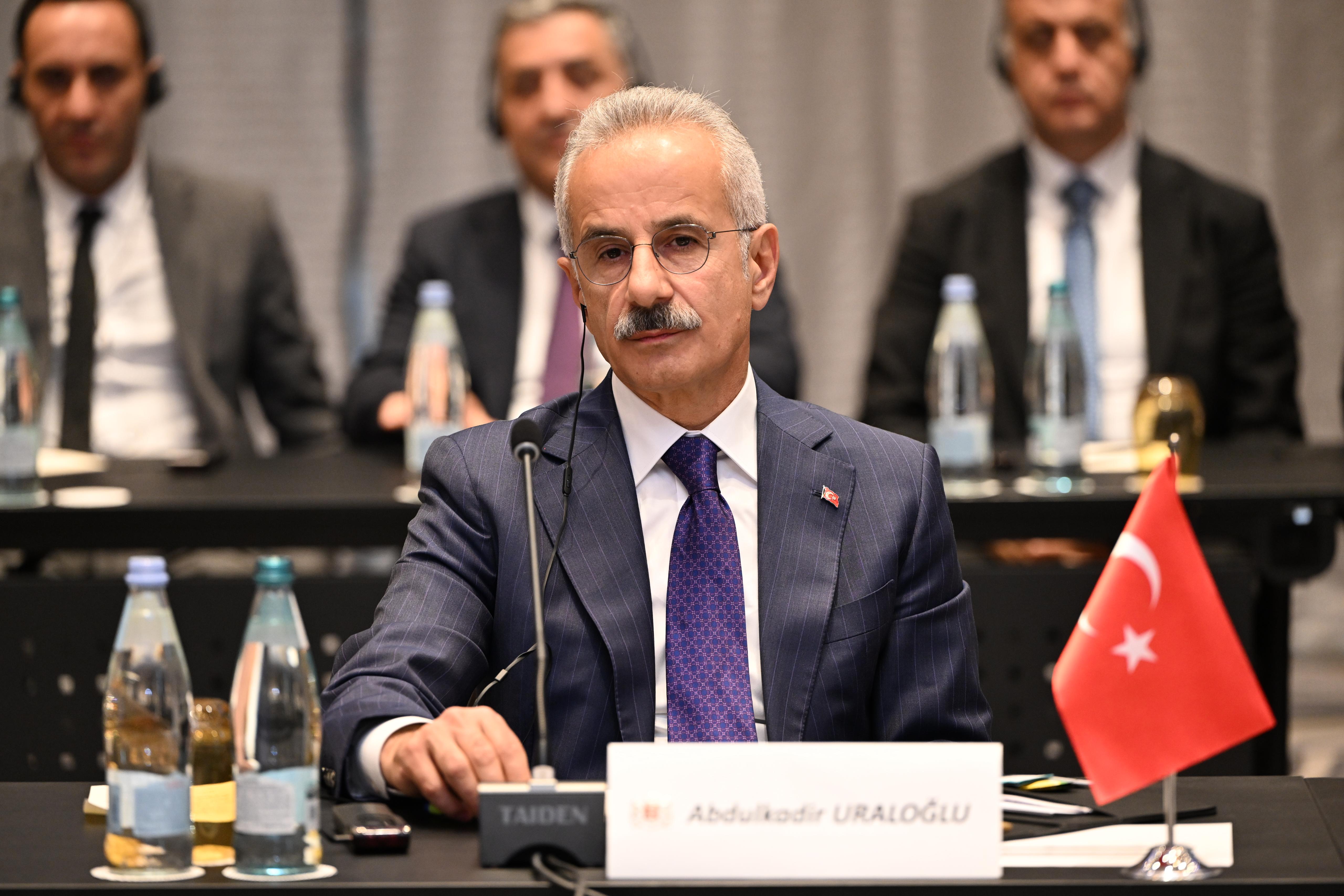 Ulaştırma Bakanı Abdulkadir Uraloğlu,