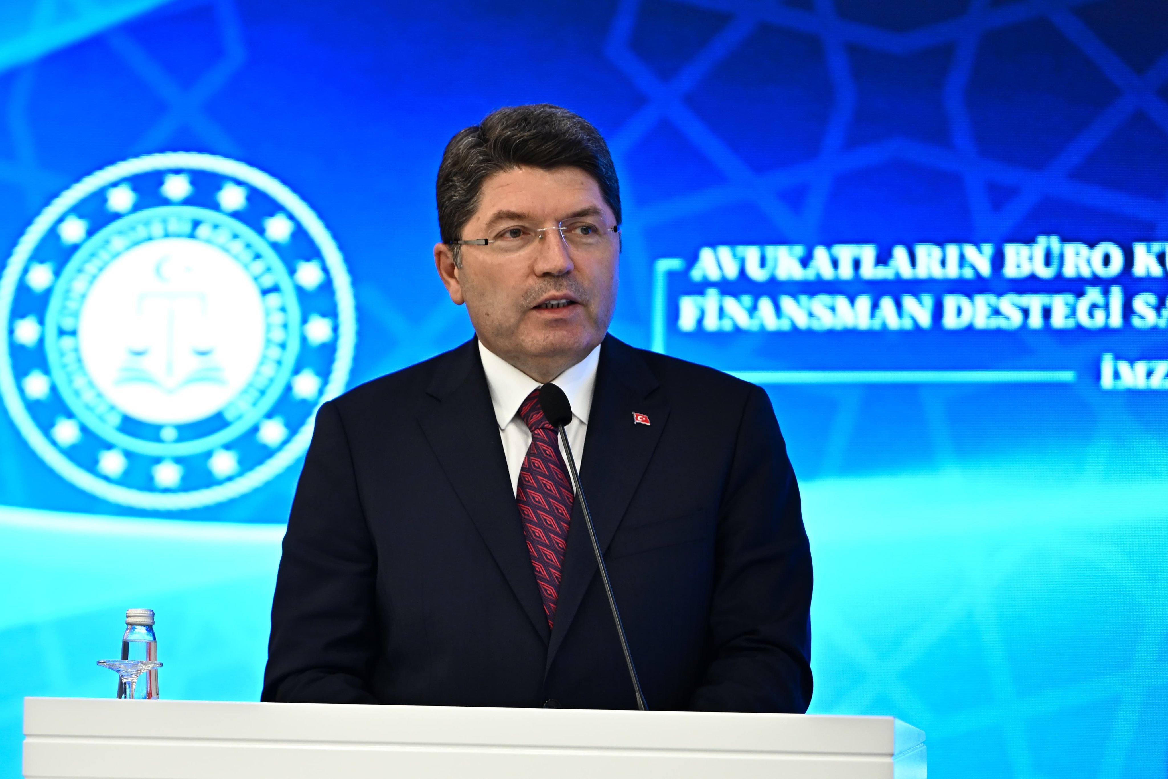 Adalet Bakanı Yılmaz Tunç,