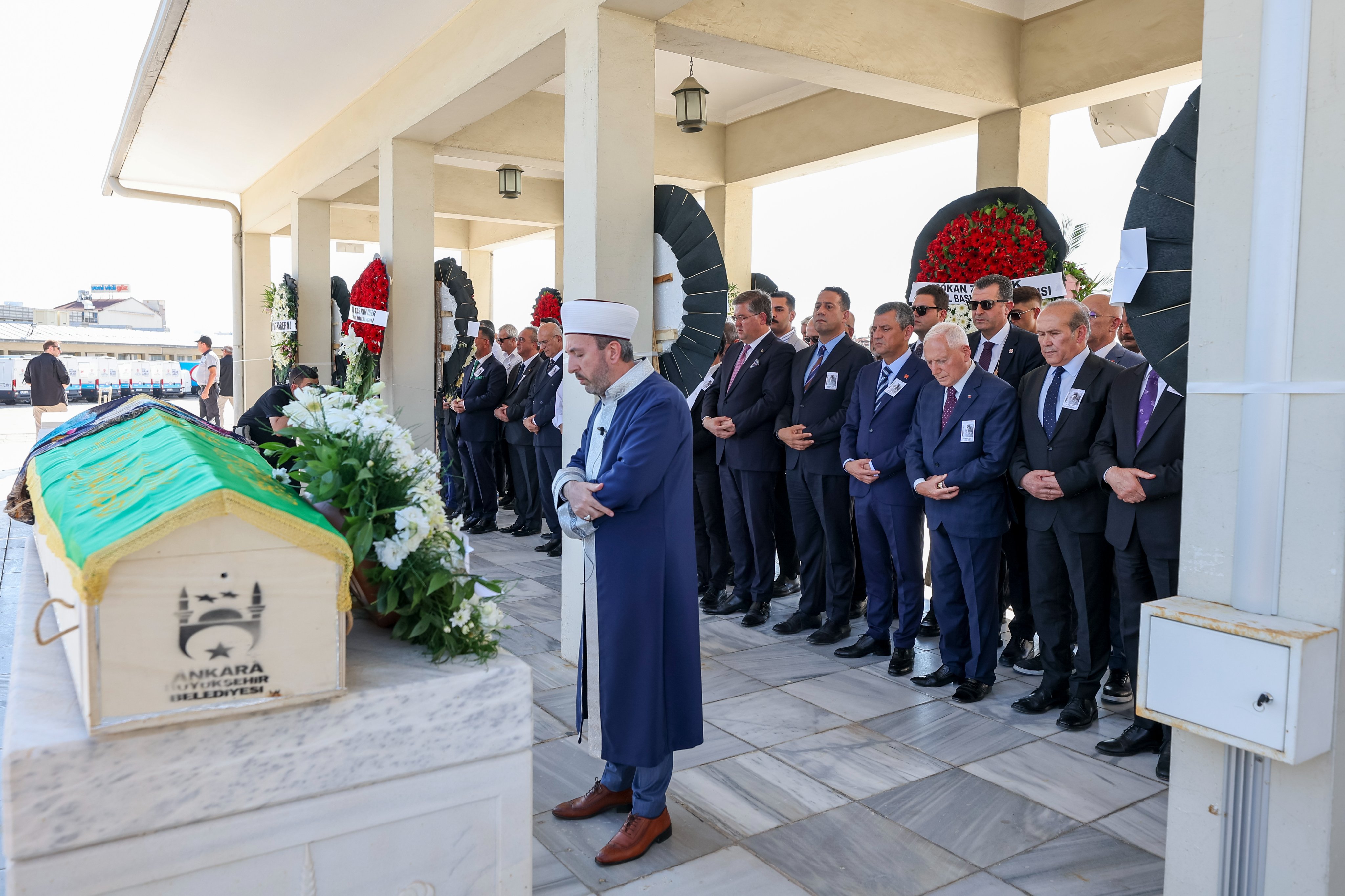 CHP liderleri Özgür Özel