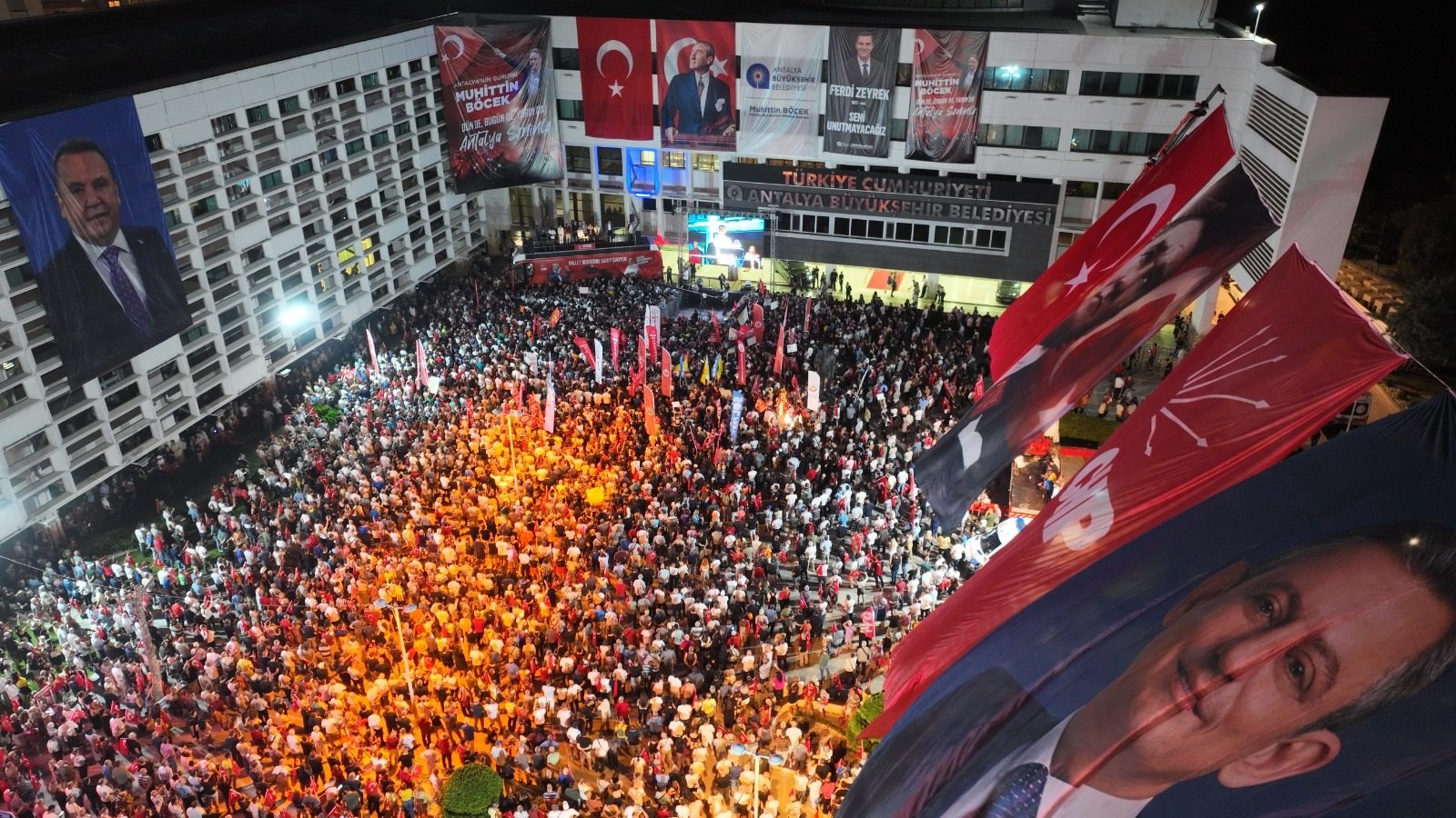 CHP Genel Başkanı Özgür