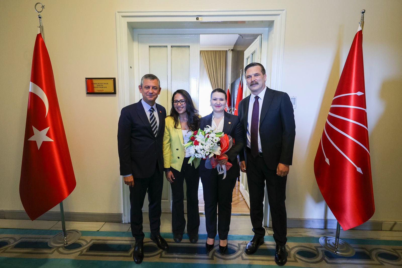 CHP Genel Başkanı Özgür