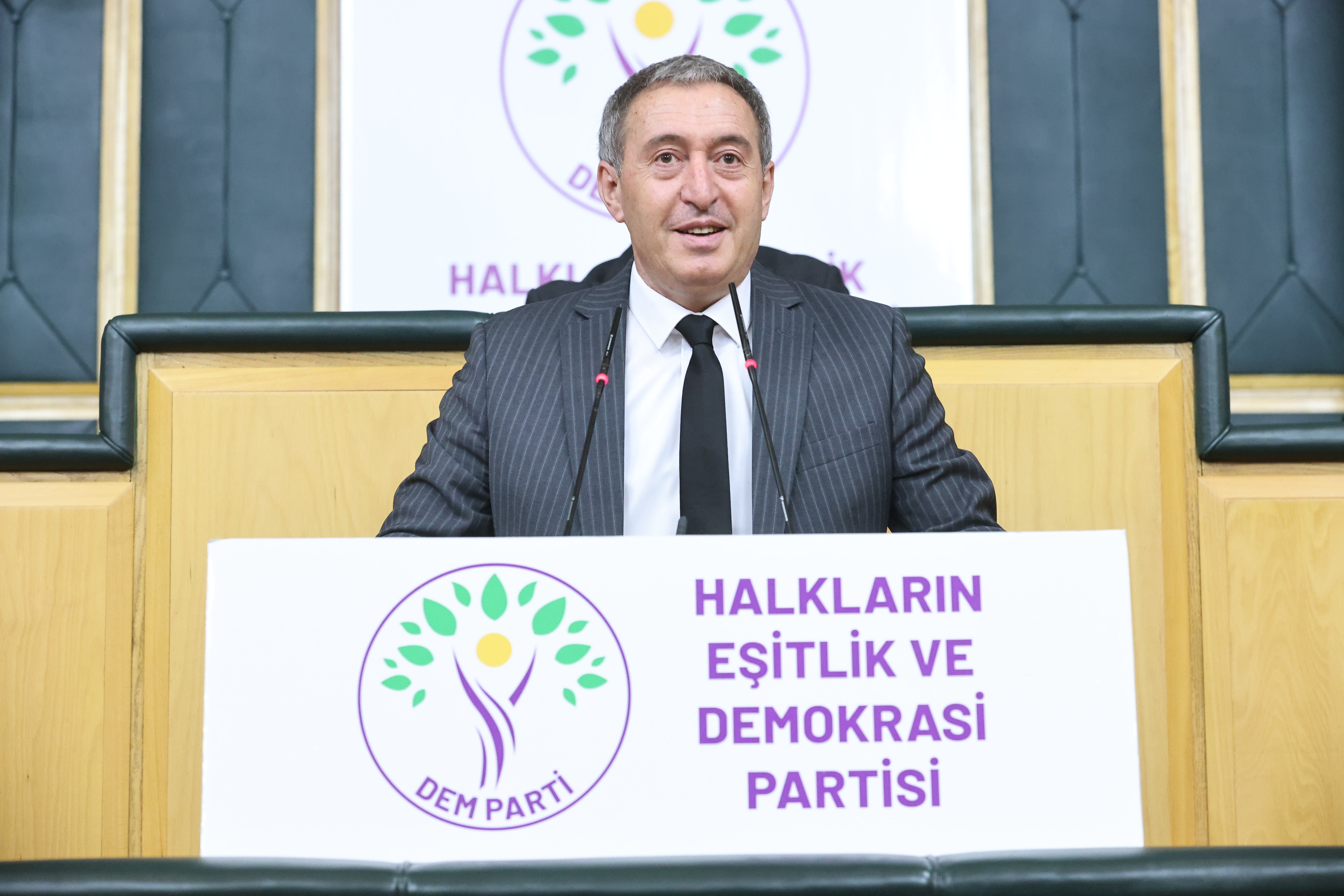 DEM Parti Eş Genel