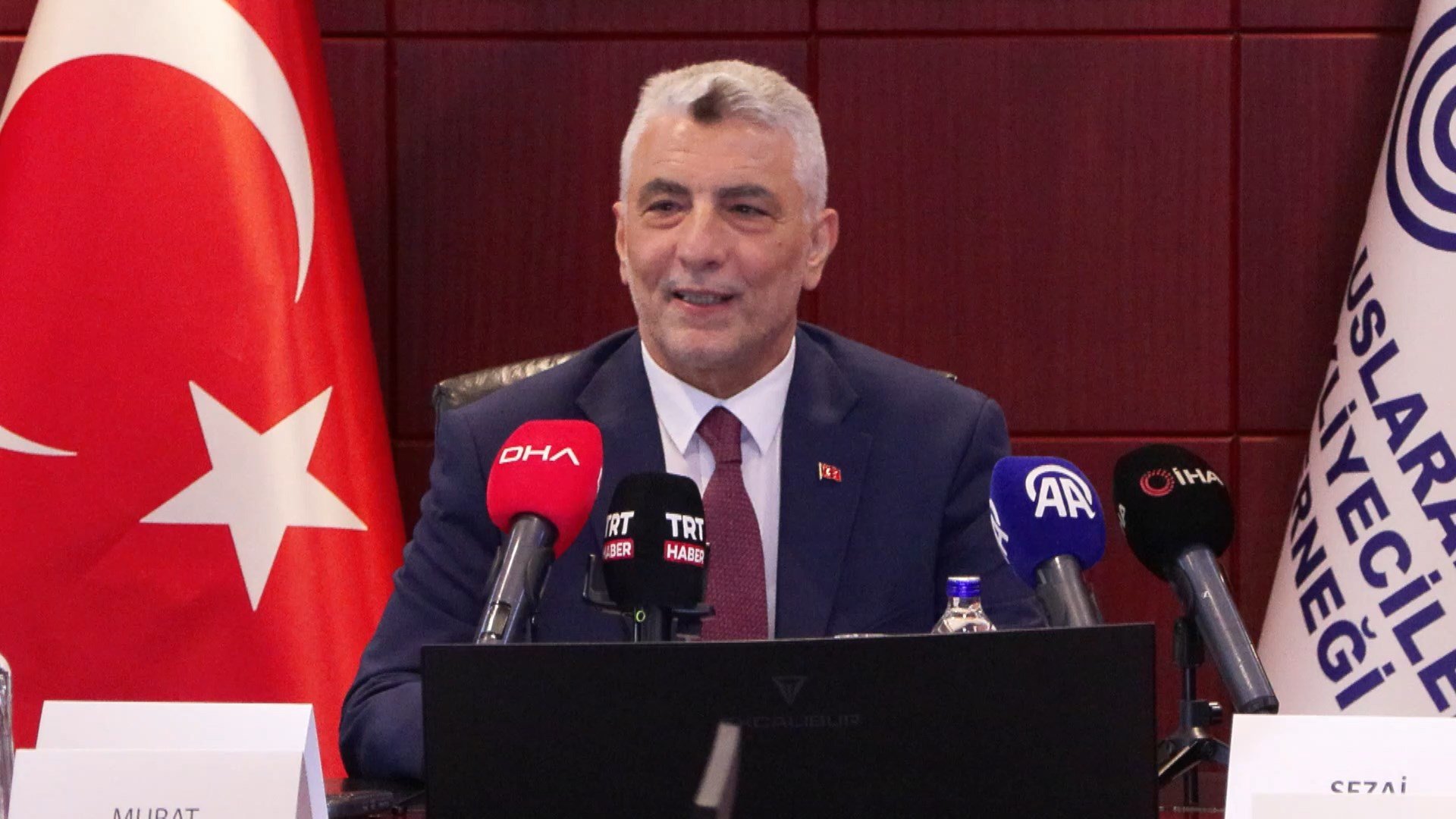 Ticaret Bakanı Ömer Bolat,