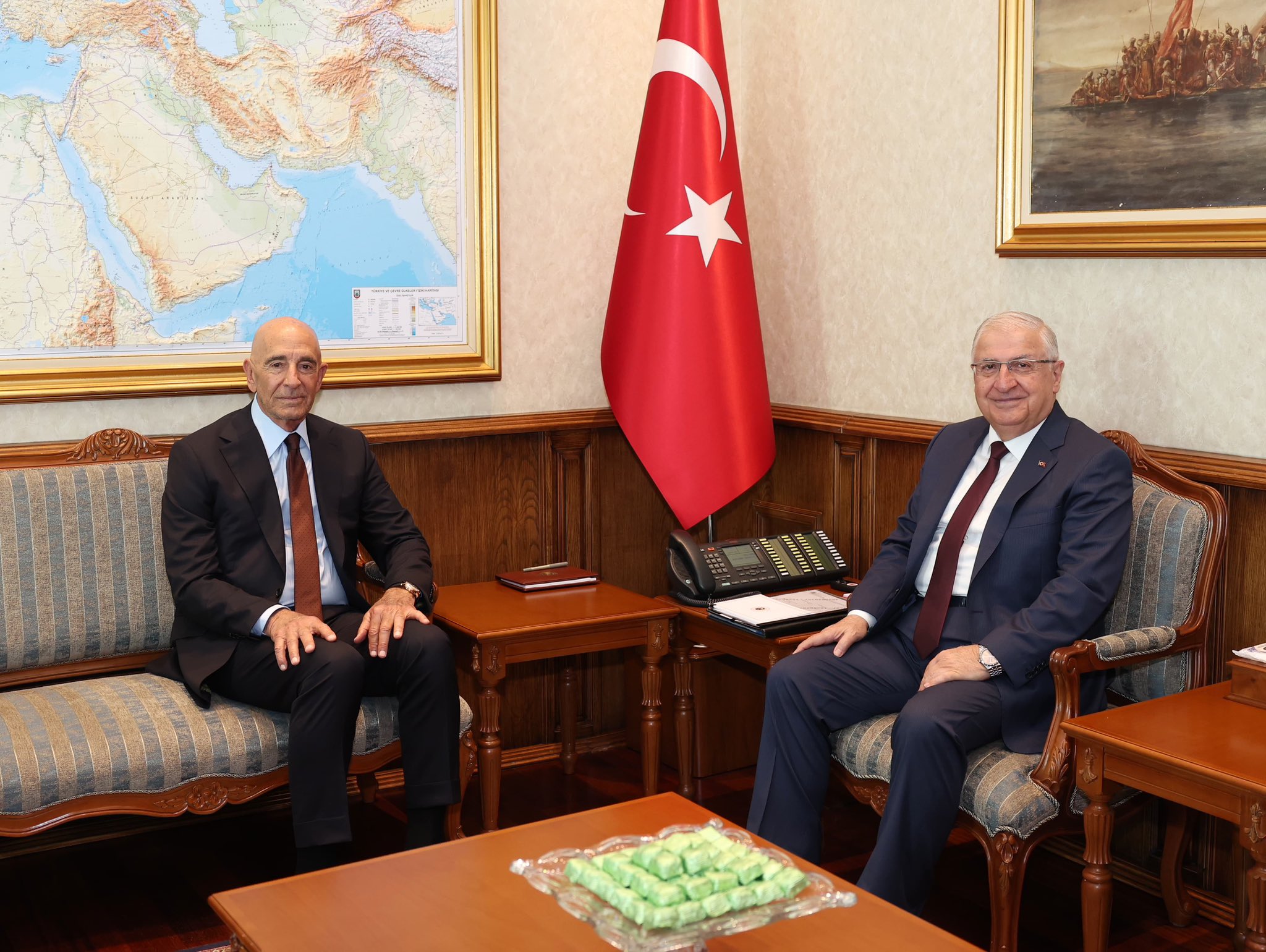 Milli Savunma Bakanı Yaşar