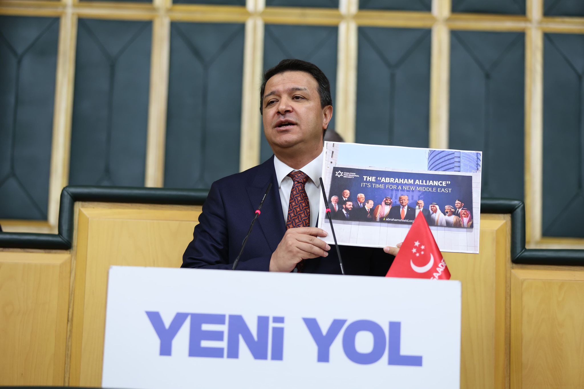 Arıkan ve Babacan’dan Çarpıcı Açıklamalar: Yeni Yol Partisi Grup Toplantısında Konuştular
