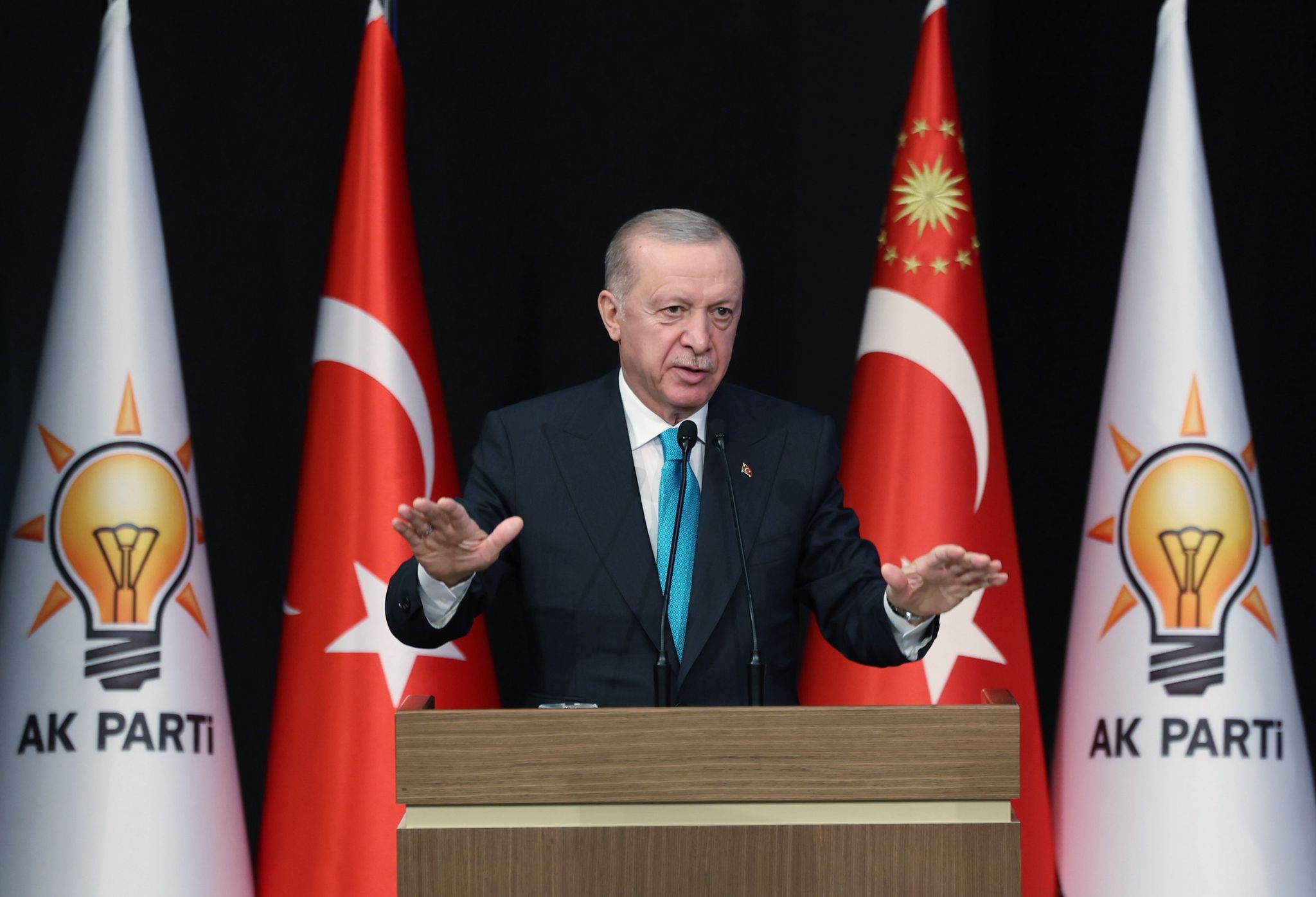 Cumhurbaşkanı Erdoğan, AK Parti