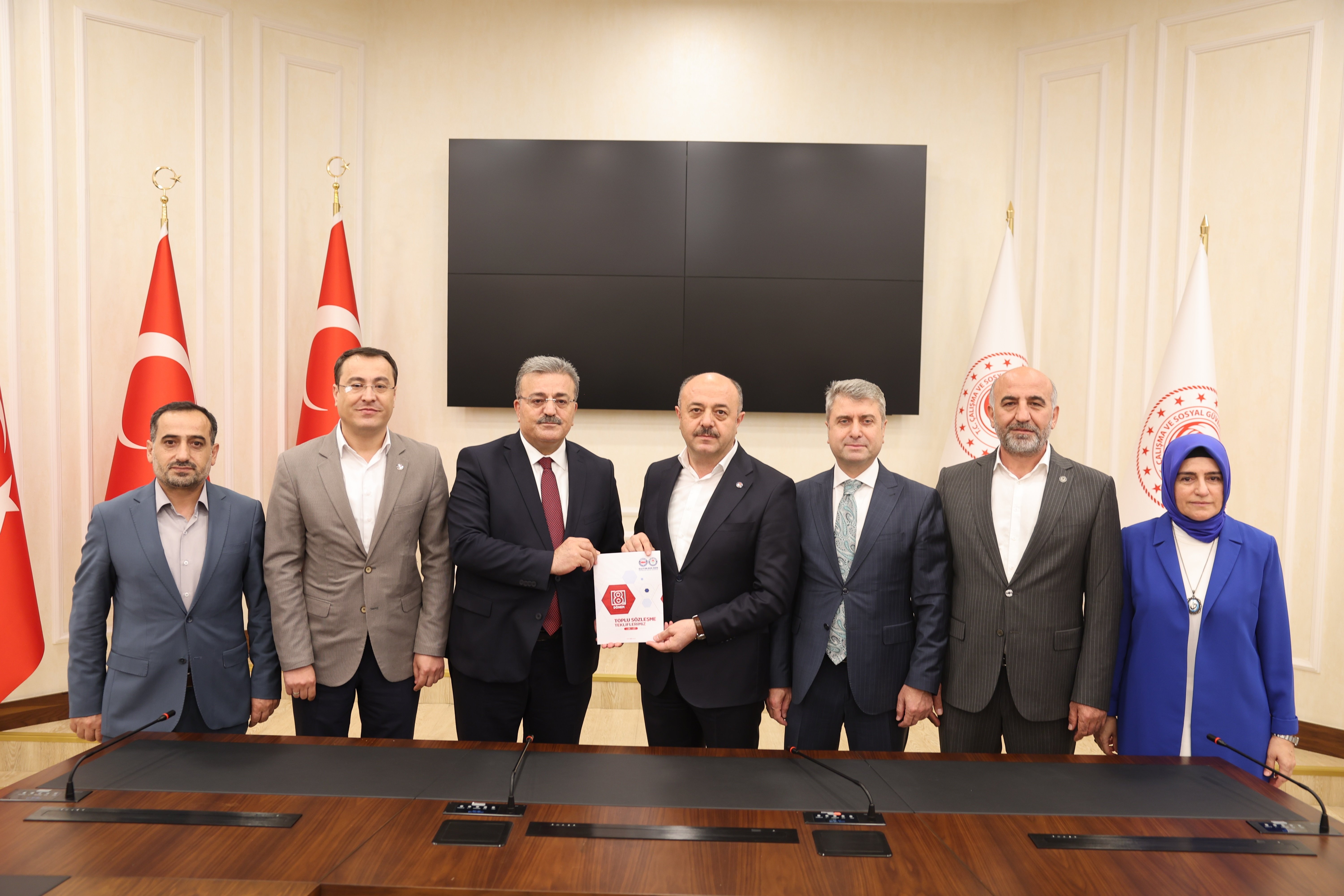 Eğitim-Bir-Sen, 8’inci Dönem Toplu