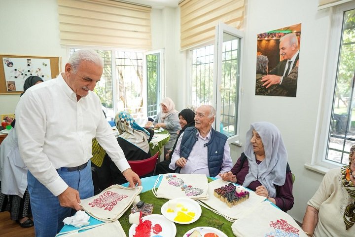 Ümraniye Belediyesi, Aile ve