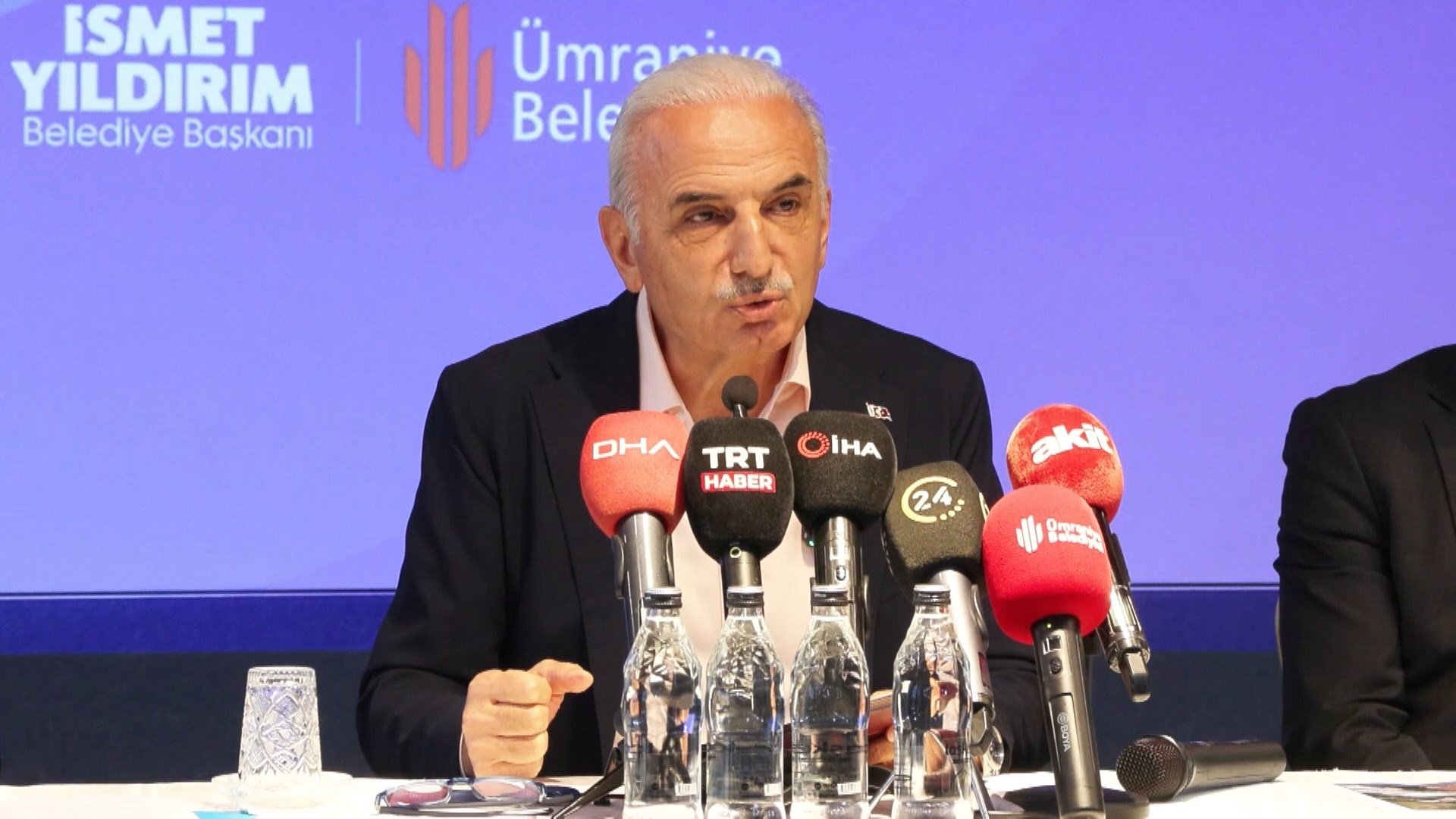 Ümraniye Belediye Başkanı İsmet