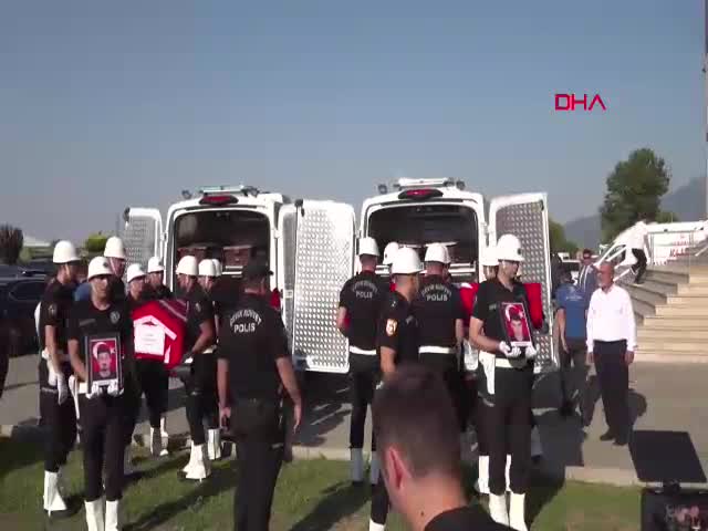 Denizli'de orman yangınında şehit