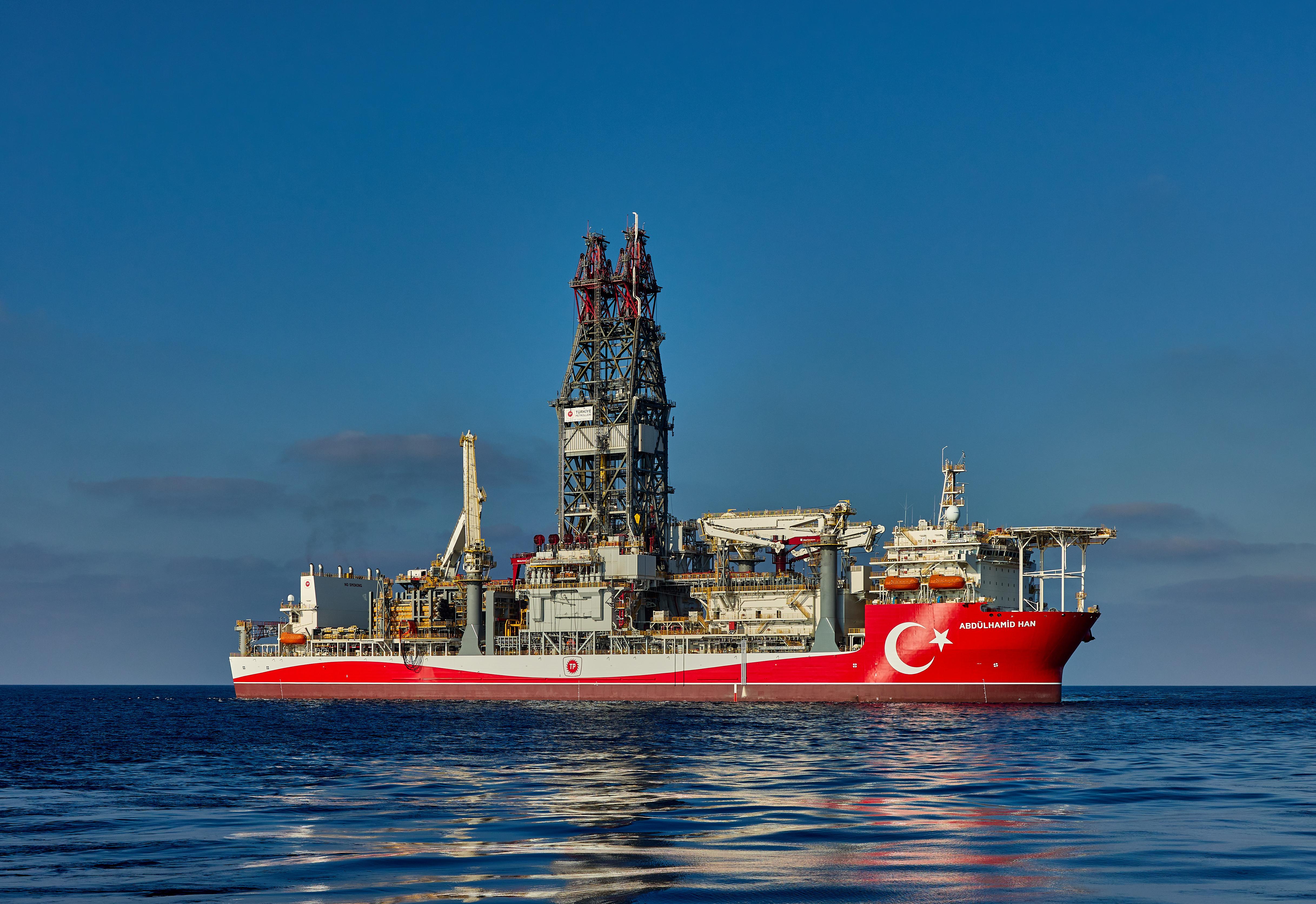 Abdülhamid Han Sondaj Gemisi 3 Yılda 9 Kuyuda Sondaj Yaptı, 75 Milyar Metreküplük Doğal Gaz Keşfetti