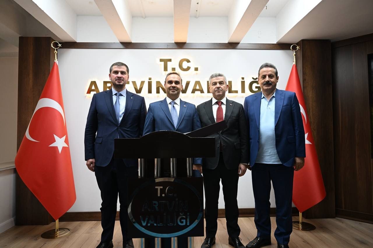 Sanayi ve Teknoloji Bakanı