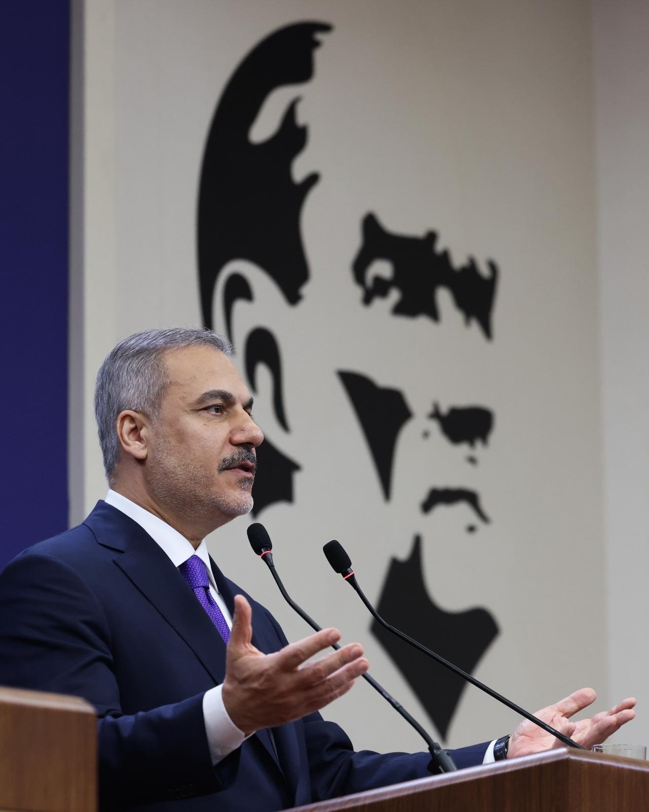 Dışişleri Bakanı Hakan Fidan,