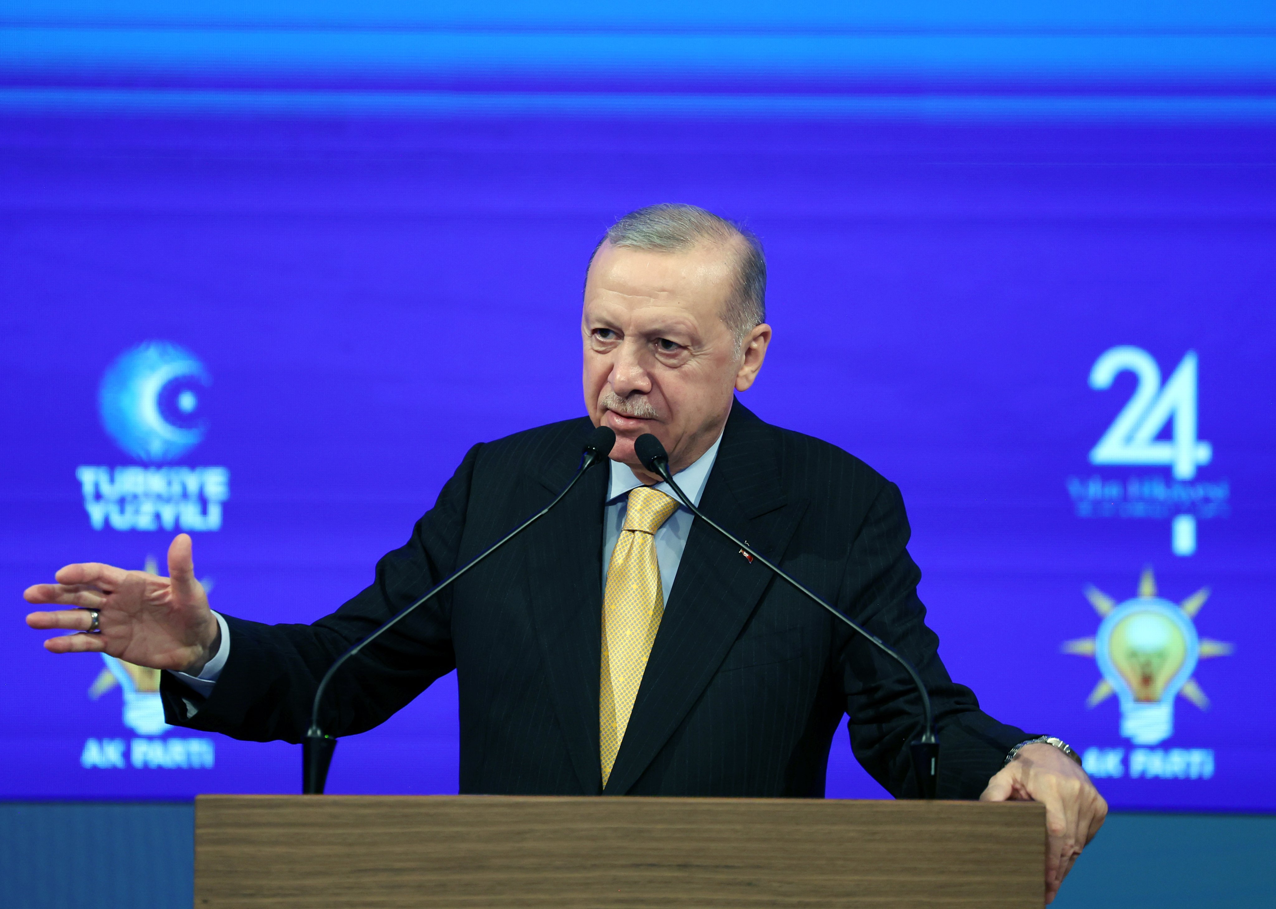 Cumhurbaşkanı Erdoğan, AK Parti'nin