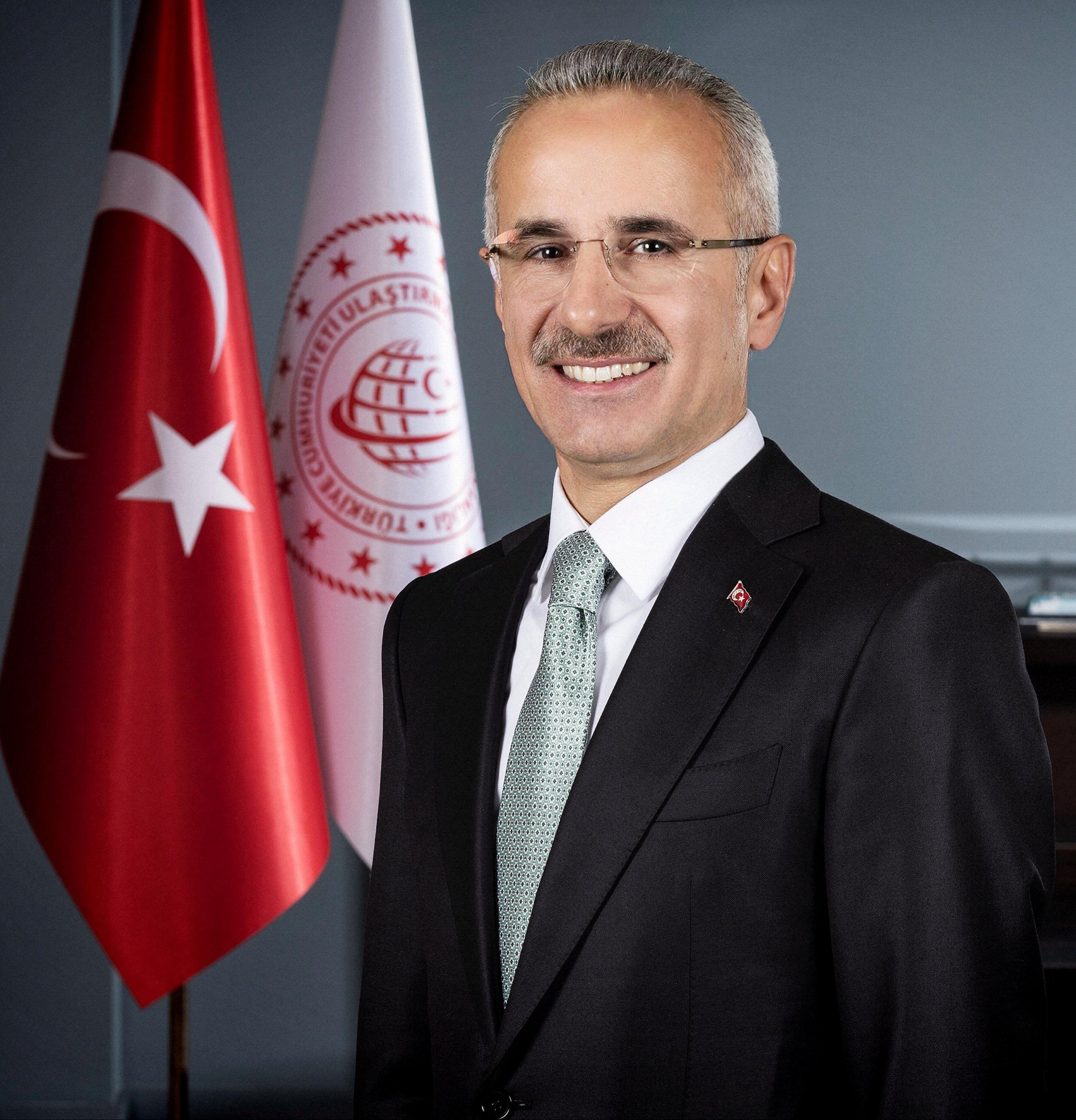 Ulaştırma ve Altyapı Bakanı