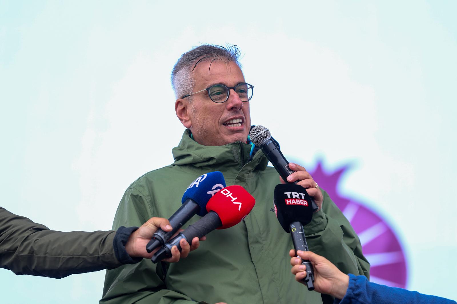 Sağlık Bakanı Kemal Memişoğlu,