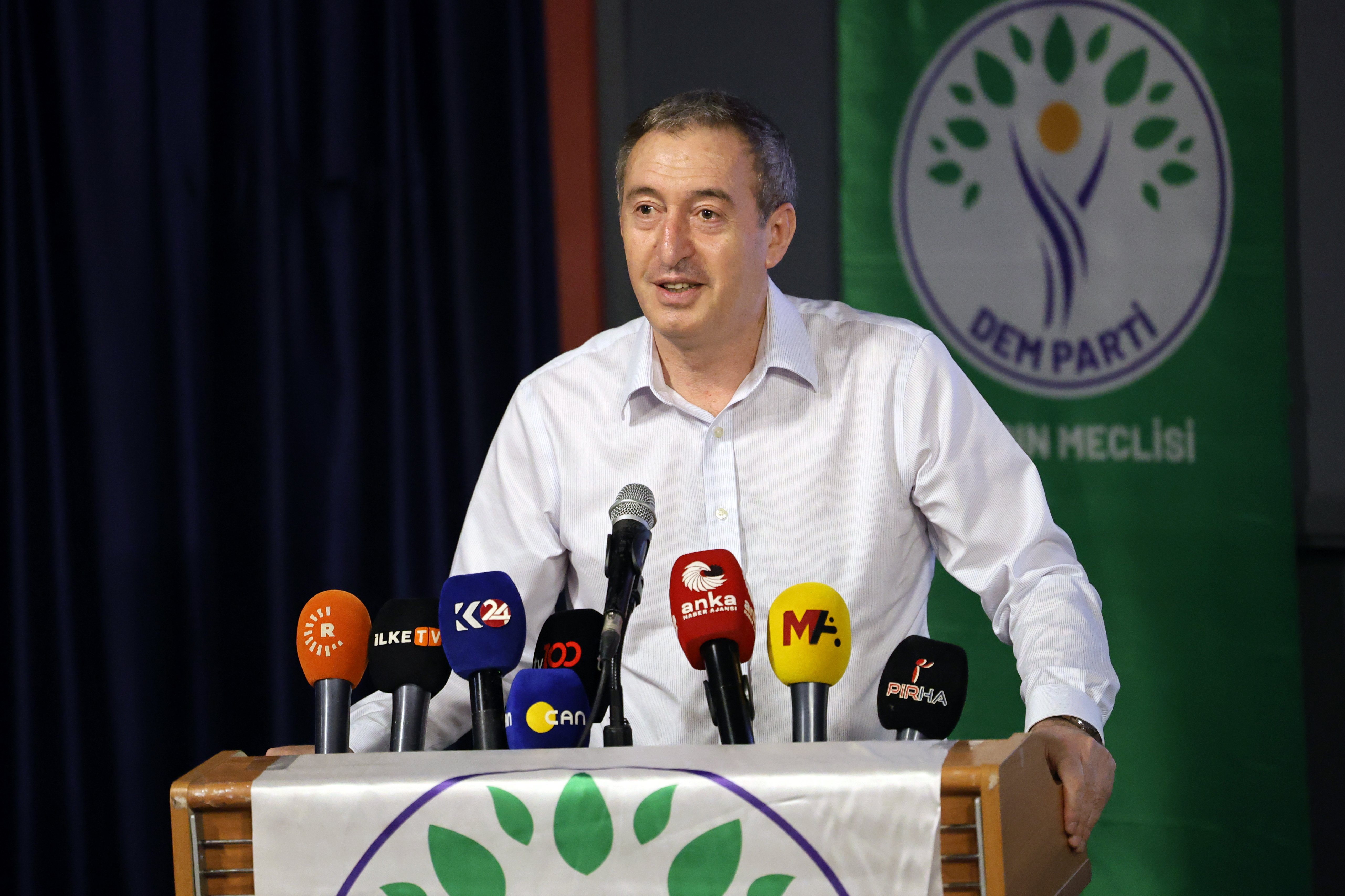 DEM Parti Eş Genel