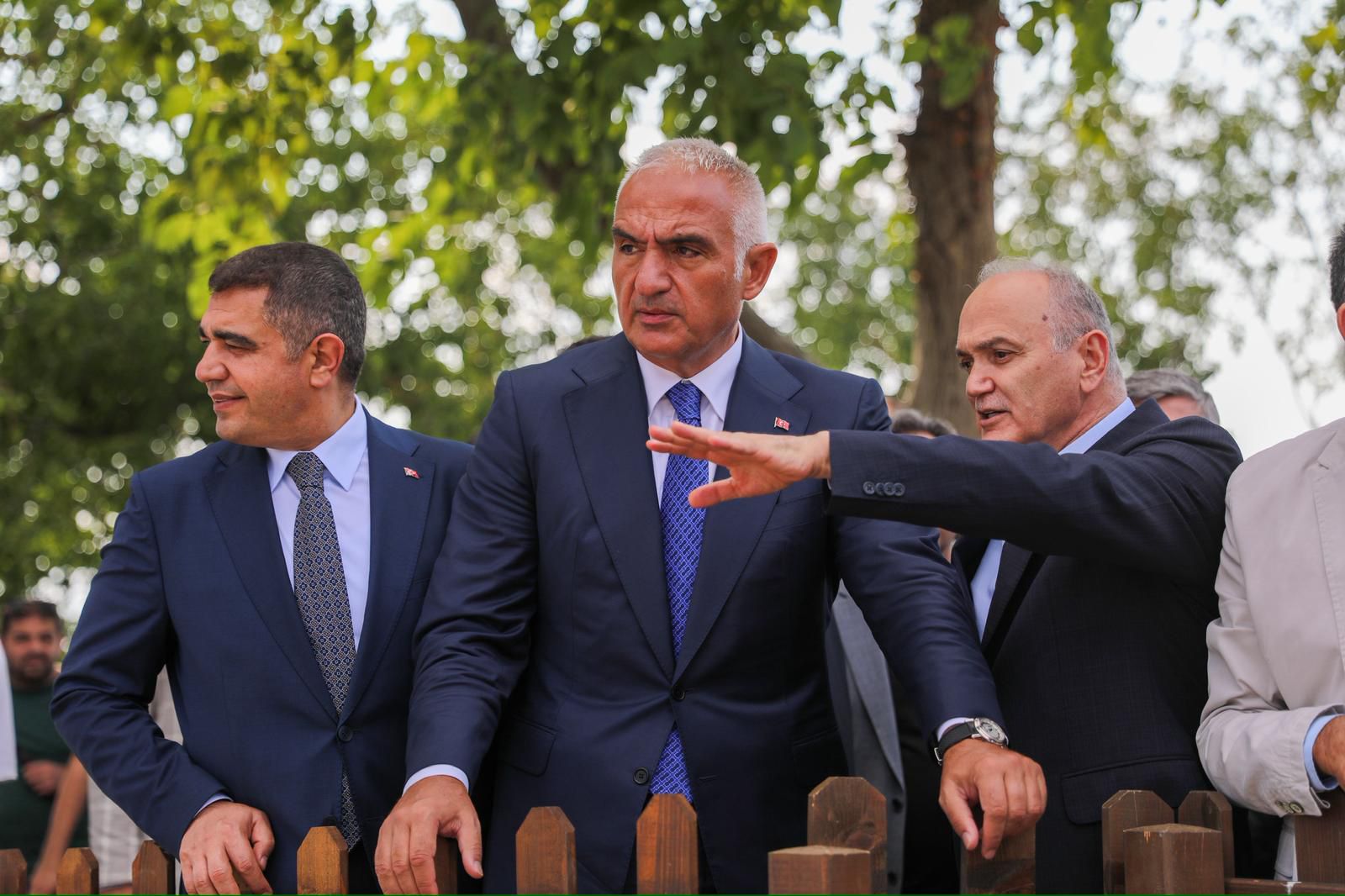 Kültür ve Turizm Bakanı