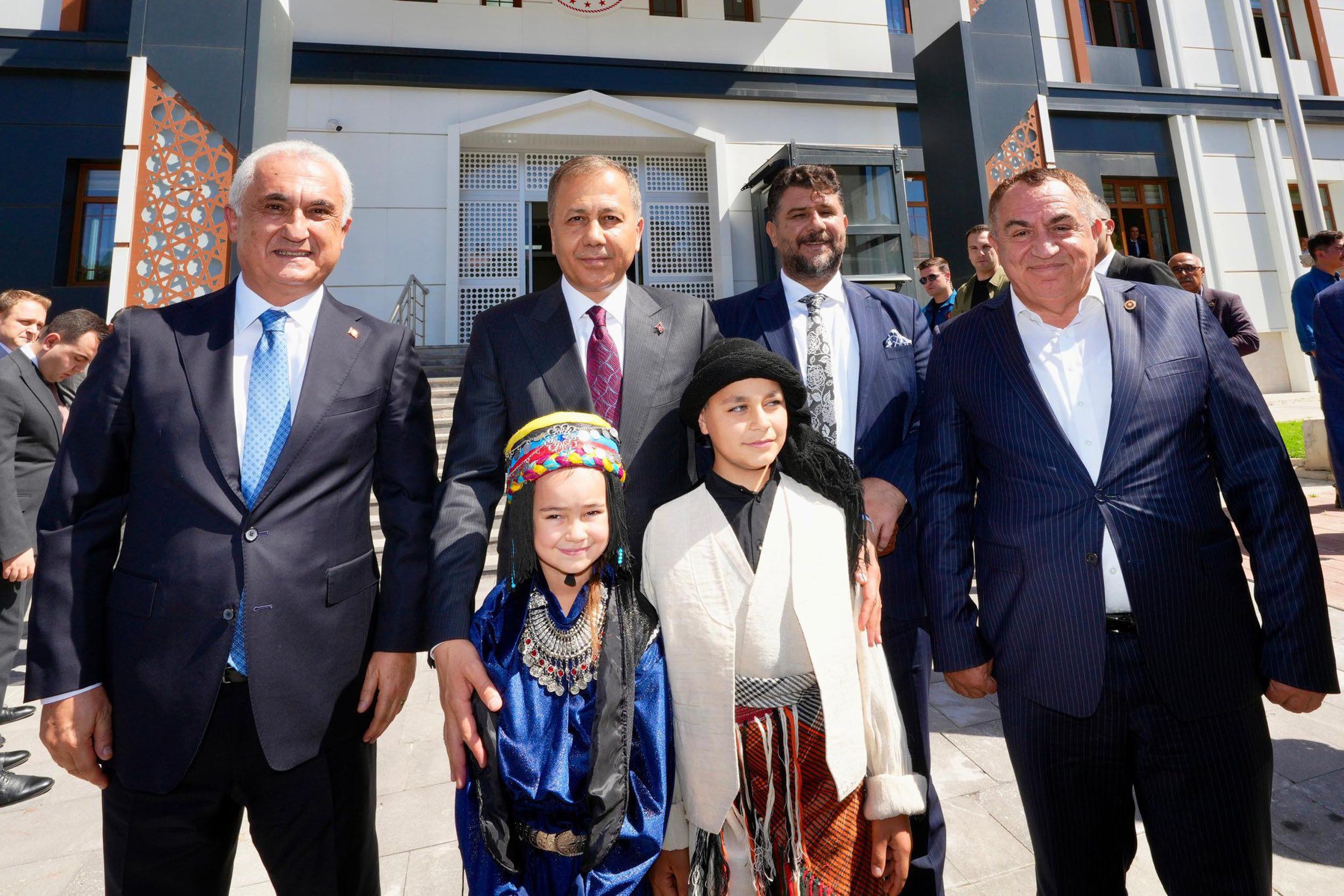 İçişleri Bakanı Ali Yerlikaya,