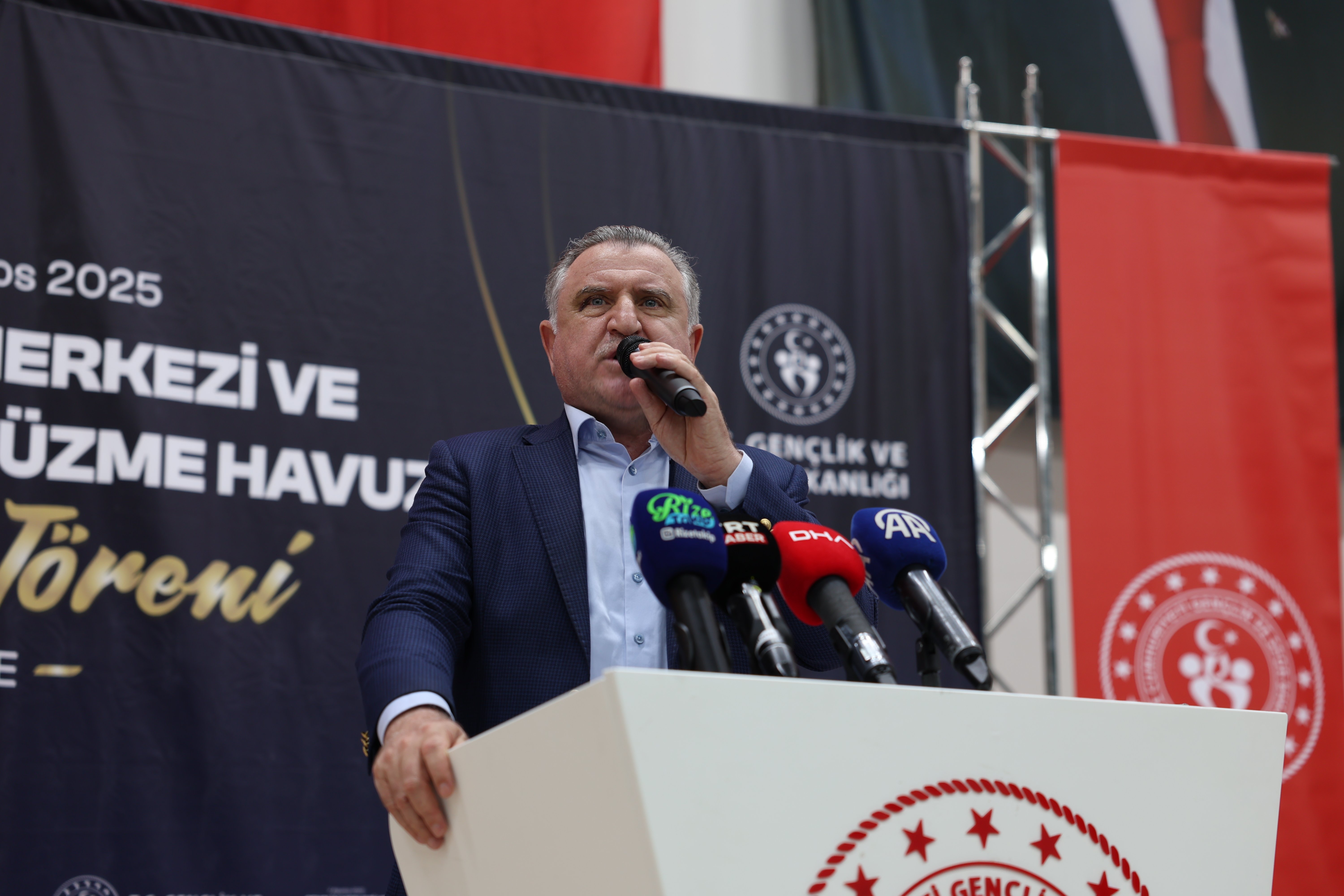 Gençlik ve Spor Bakanı