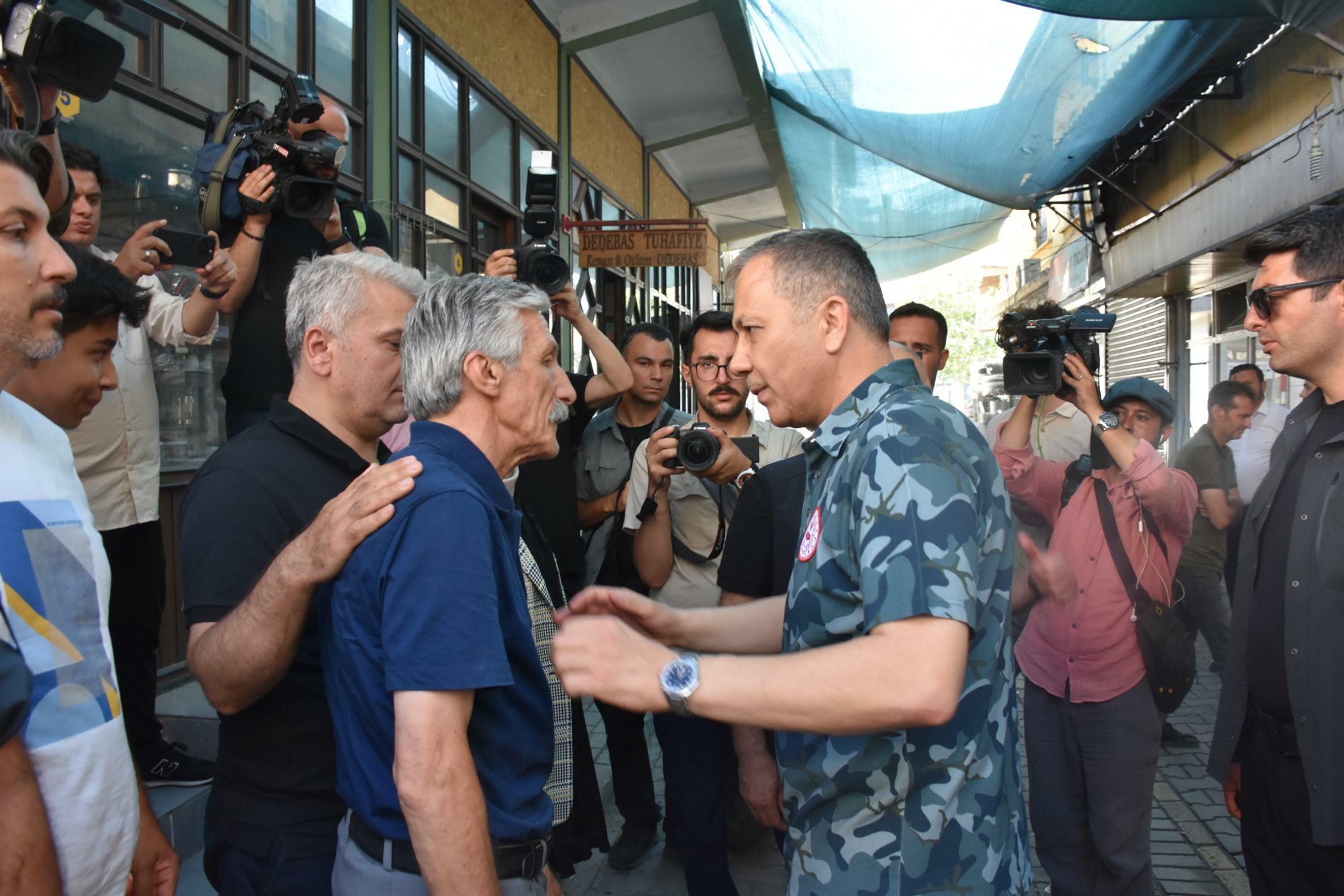 İçişleri Bakanı Ali Yerlikaya,