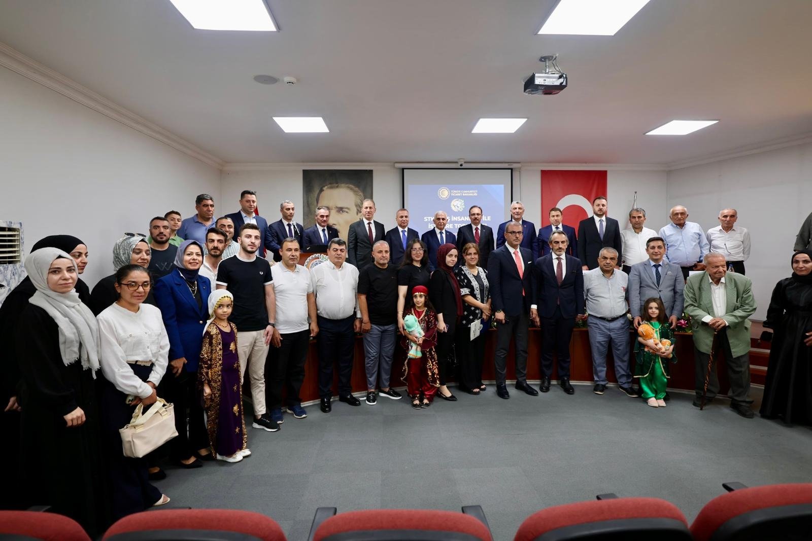 Ticaret Bakanı Ömer Bolat,