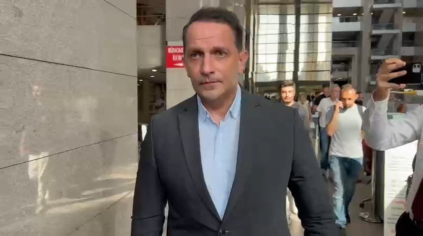 Avukat Mücahit Birinci, CHP Genel Başkanı Özgür Özel ve İş İnsanı Murat Kapki Hakkında Şikayette Bulundu Avukat Mücahit Birinci, CHP