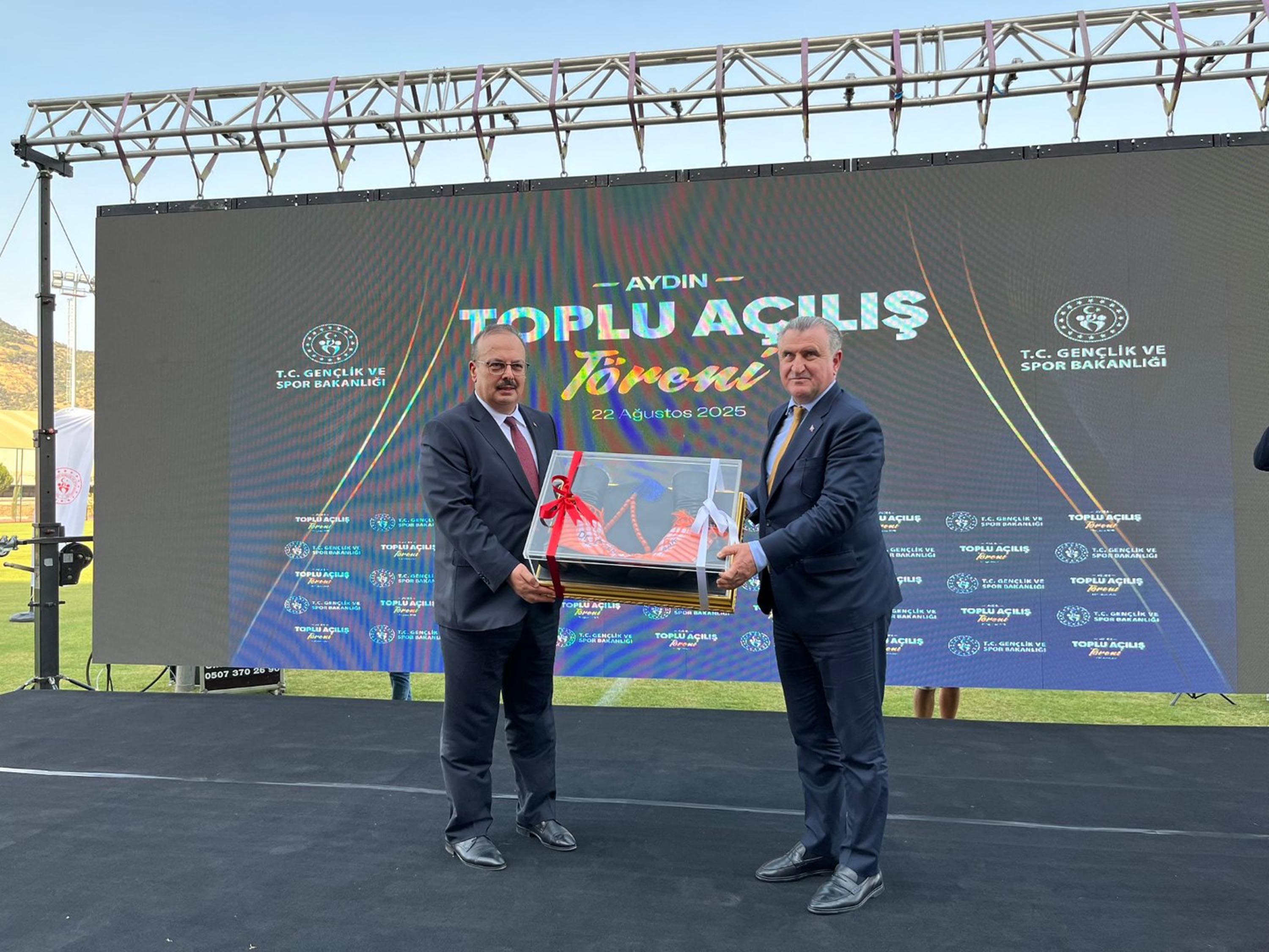 Gençlik ve Spor Bakanı