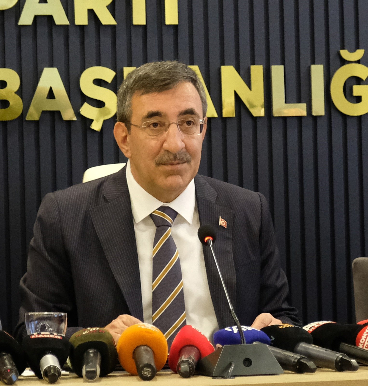 Cumhurbaşkanı Yardımcısı Cevdet Yılmaz,