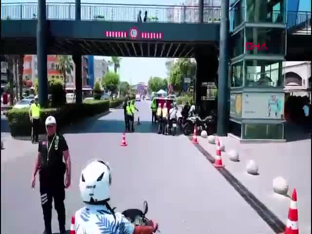 İçişleri Bakanı Ali Yerlikaya,