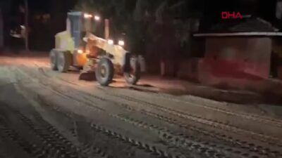 Balıkesir'in Sındırgı ilçesinde depremden etkilenen