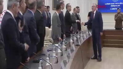 Bakan Işıkhan’dan Memur ve Emeklilere Müjde: 2026 Yılı İçin Zam Açıklaması!