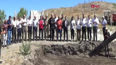 Nurdağı’nda Depremzedeler İçin 23 Ahırın Temeli Atıldı