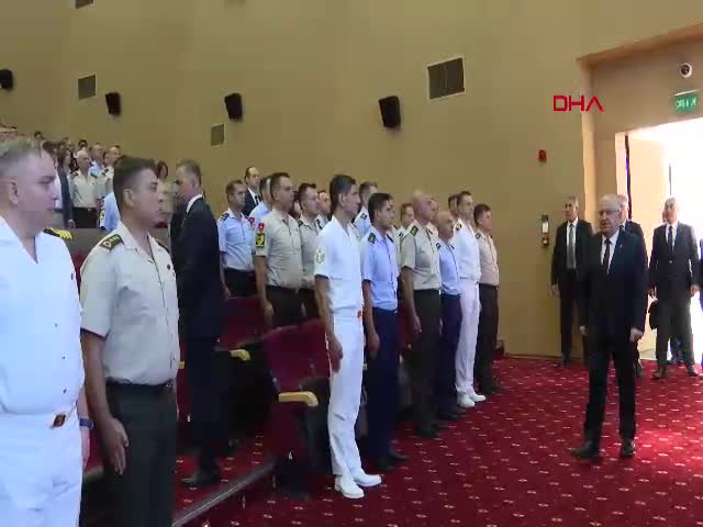 Milli Savunma Bakanı Yaşar