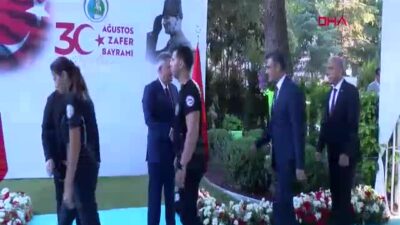 İzmir Valisi Süleyman Elban, 30