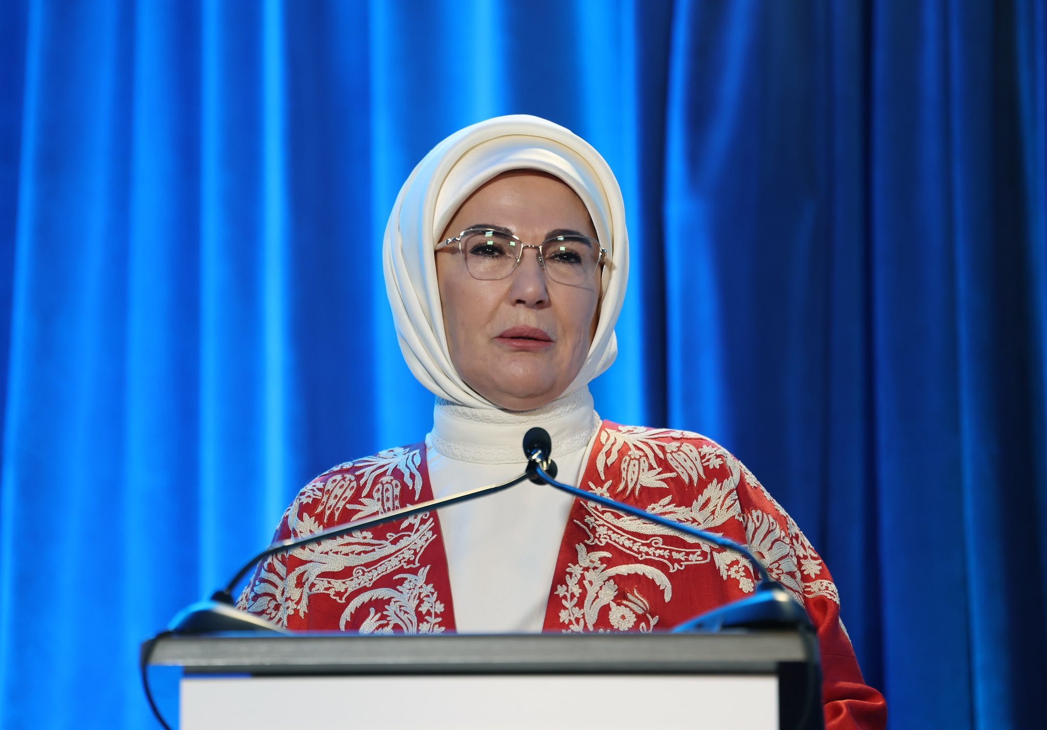 Emine Erdoğan, Çin'de düzenlenen