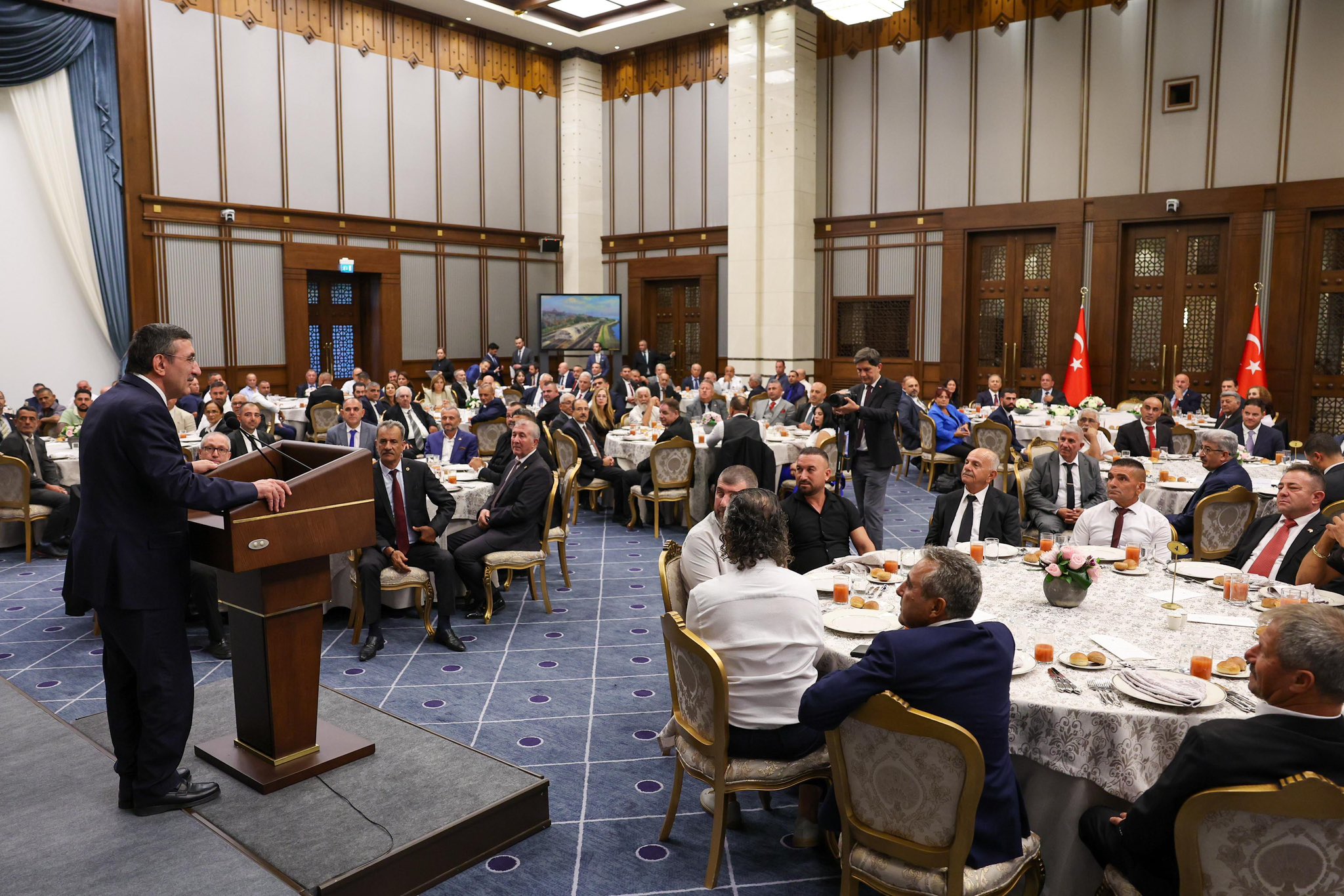 Cumhurbaşkanı Yardımcısı Cevdet Yılmaz,