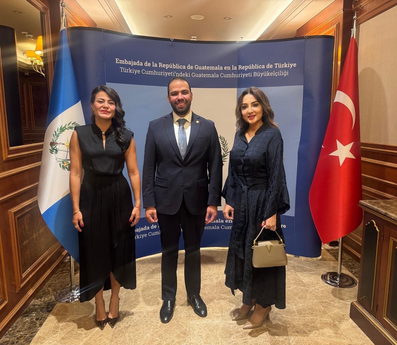 ULUSKON Başkanı Nezaket Emine