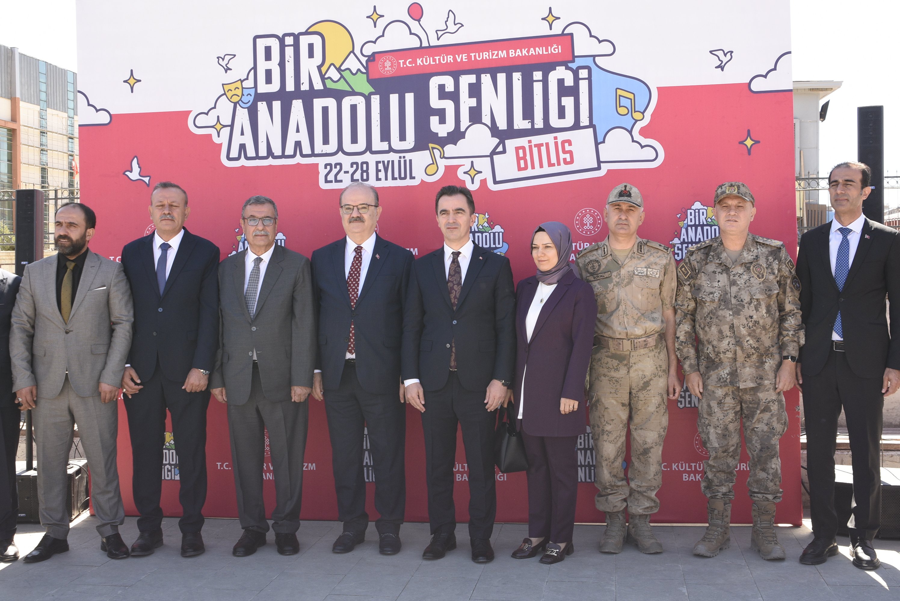 Kültür ve Turizm Bakan