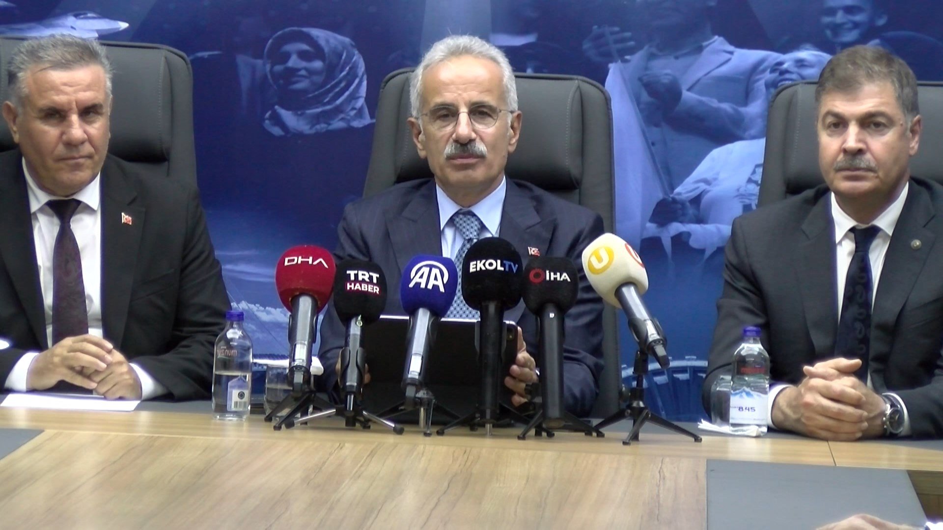 Ulaştırma Bakanı Abdulkadir Uraloğlu,