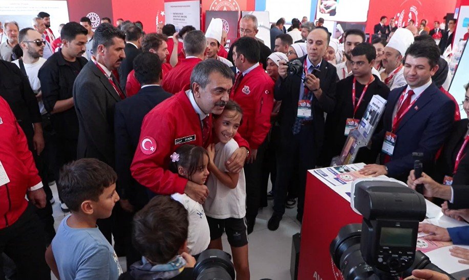 Milli Eğitim Bakanı Yusuf