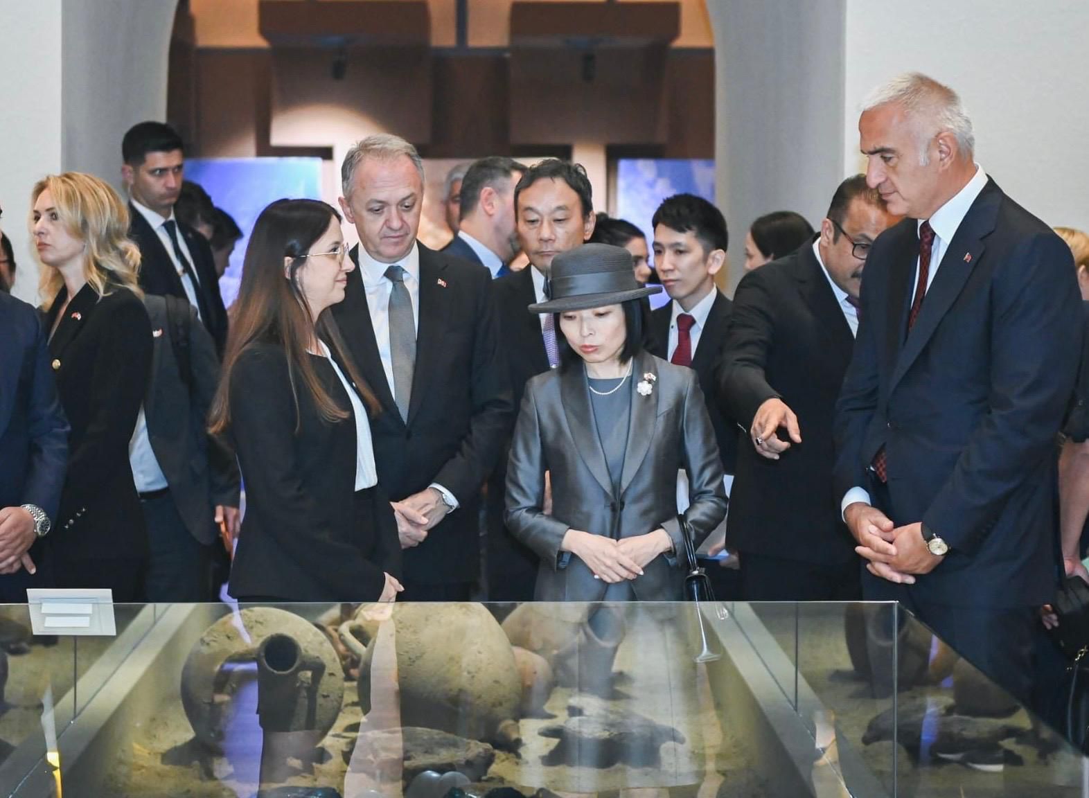 Kültür ve Turizm Bakanı