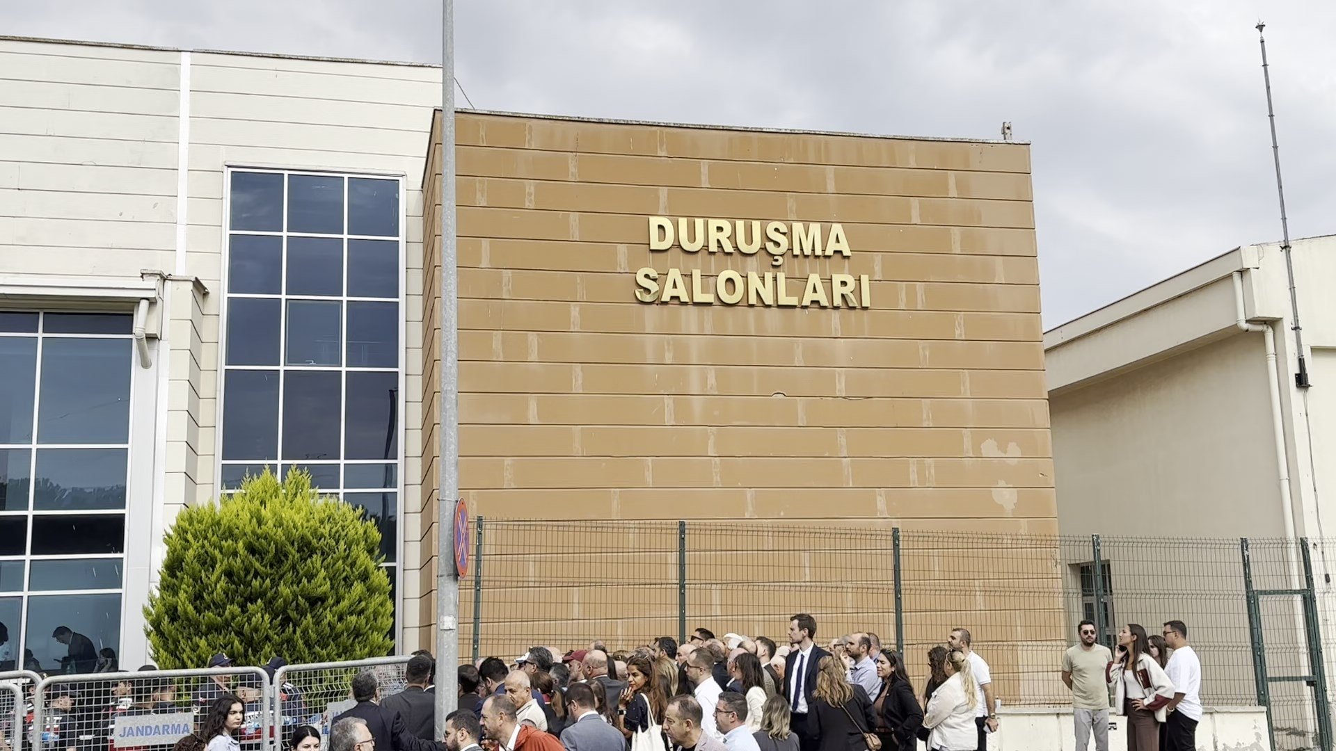 İBB Başkanı Ekrem İmamoğlu,